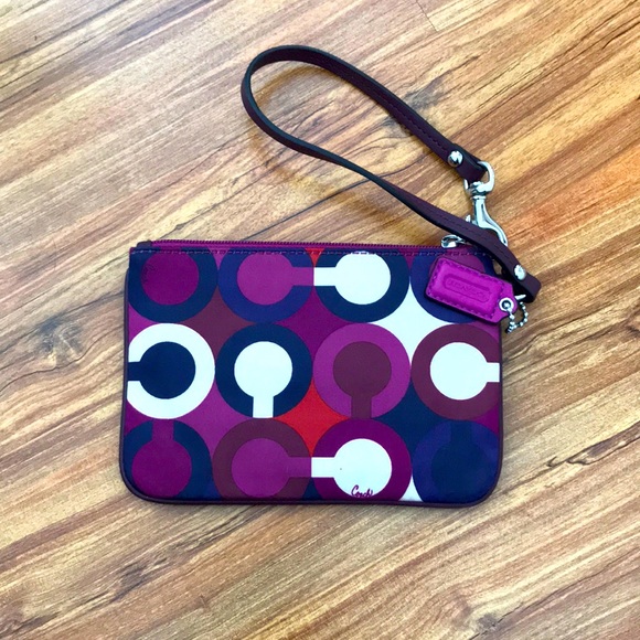 Coach wristlet - Picture 2 of 3